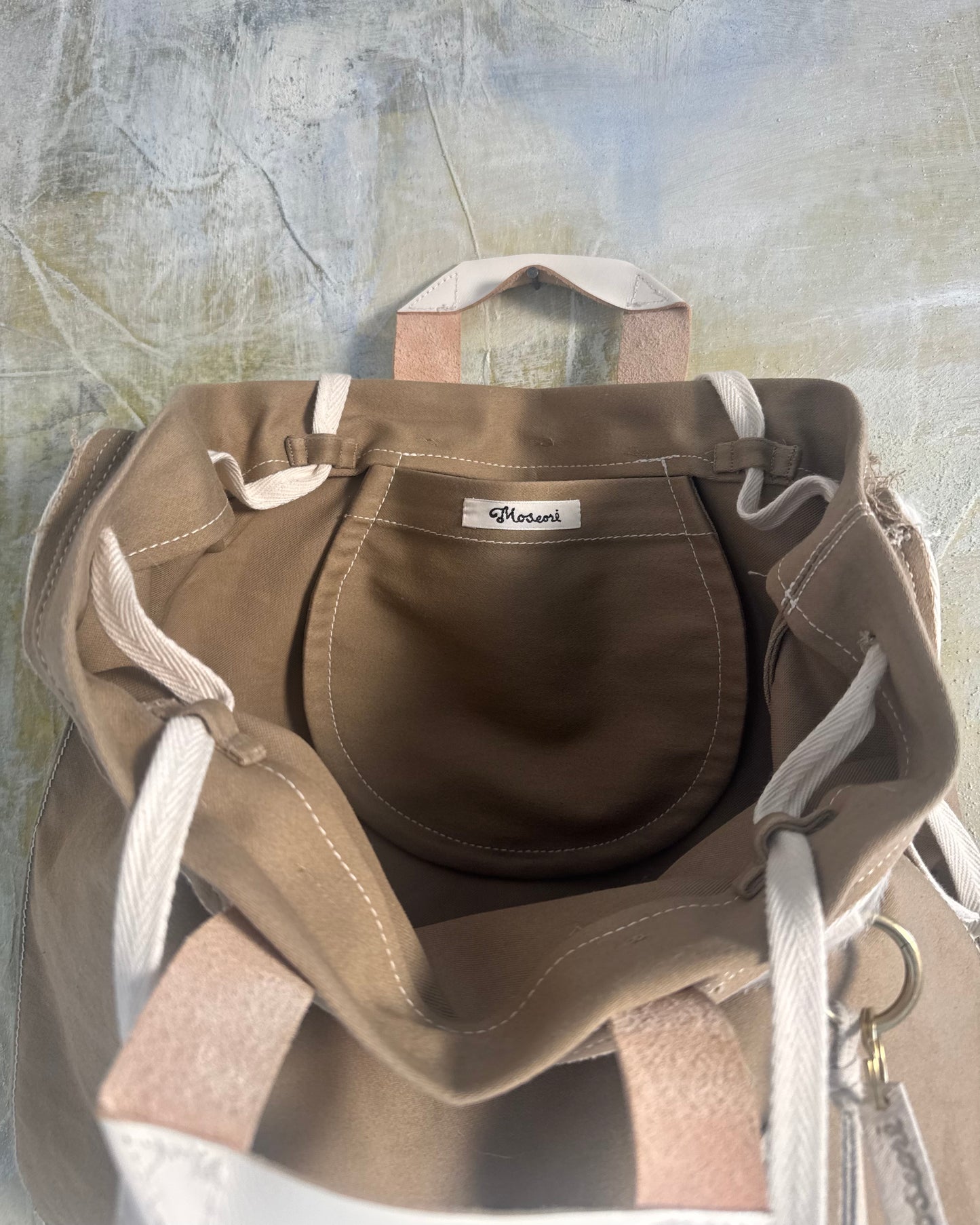 LEAF ARC TOTE BAG