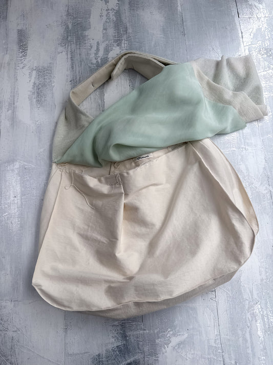 LAYERED FLOW BAG
