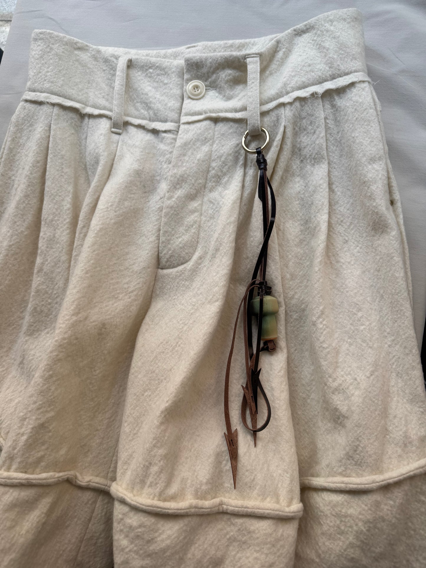 BOILED WOOL BALLOON 1/2 TROUSERS