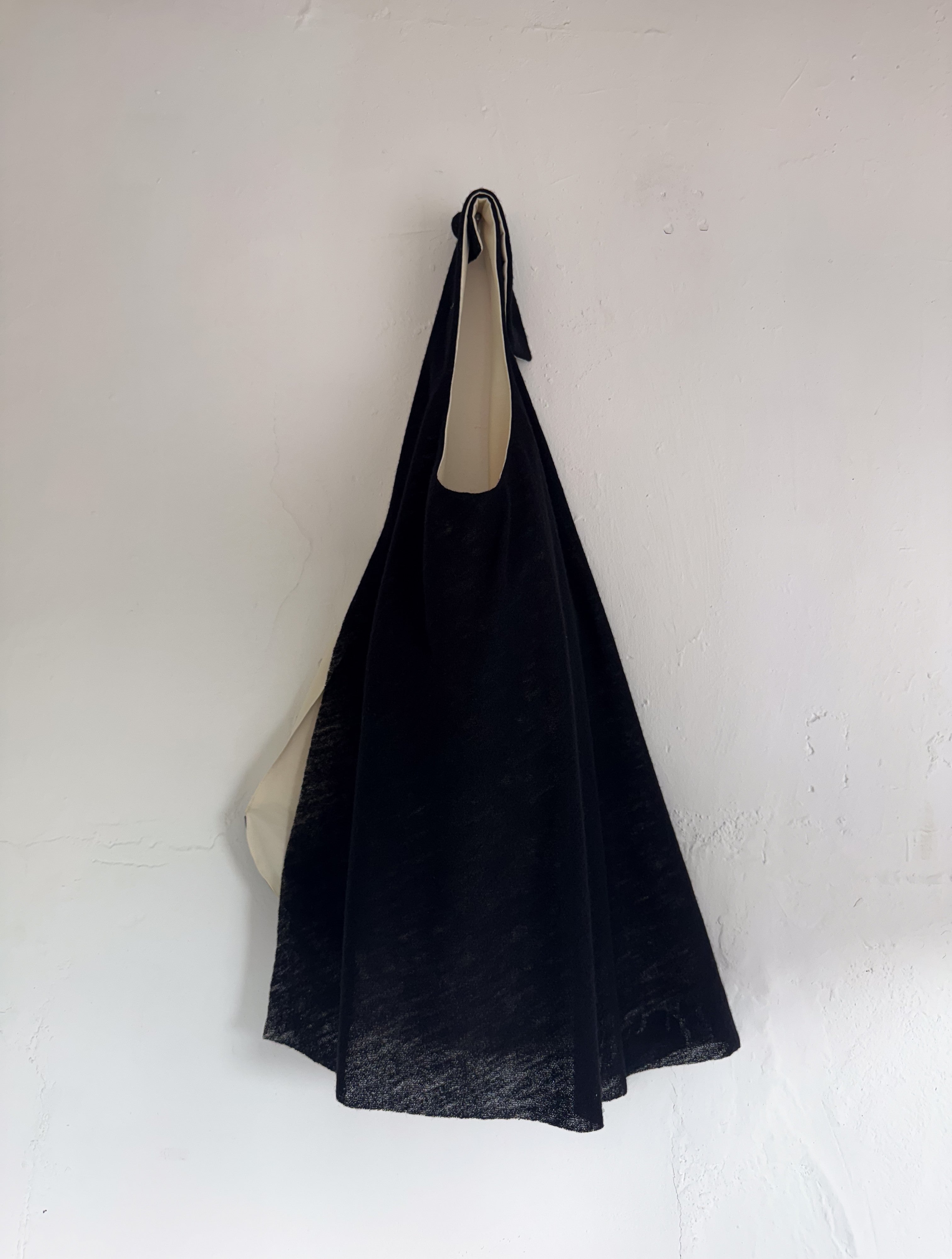 LAYERED FLOW BAG