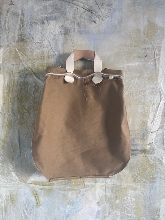 LEAF ARC TOTE BAG