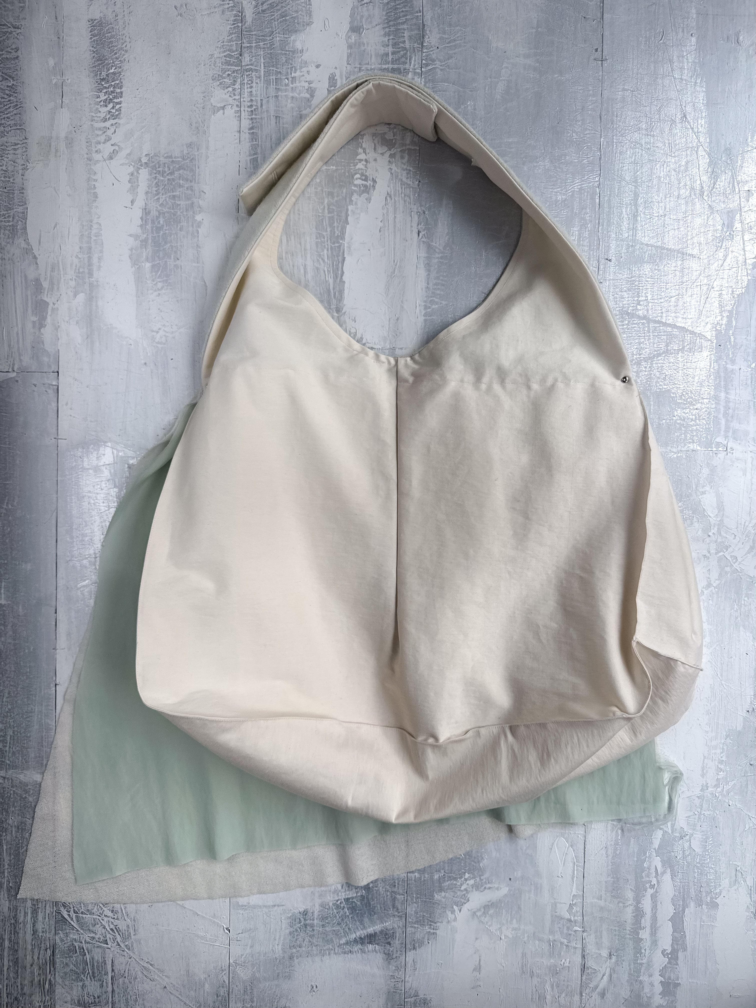 LAYERED FLOW BAG