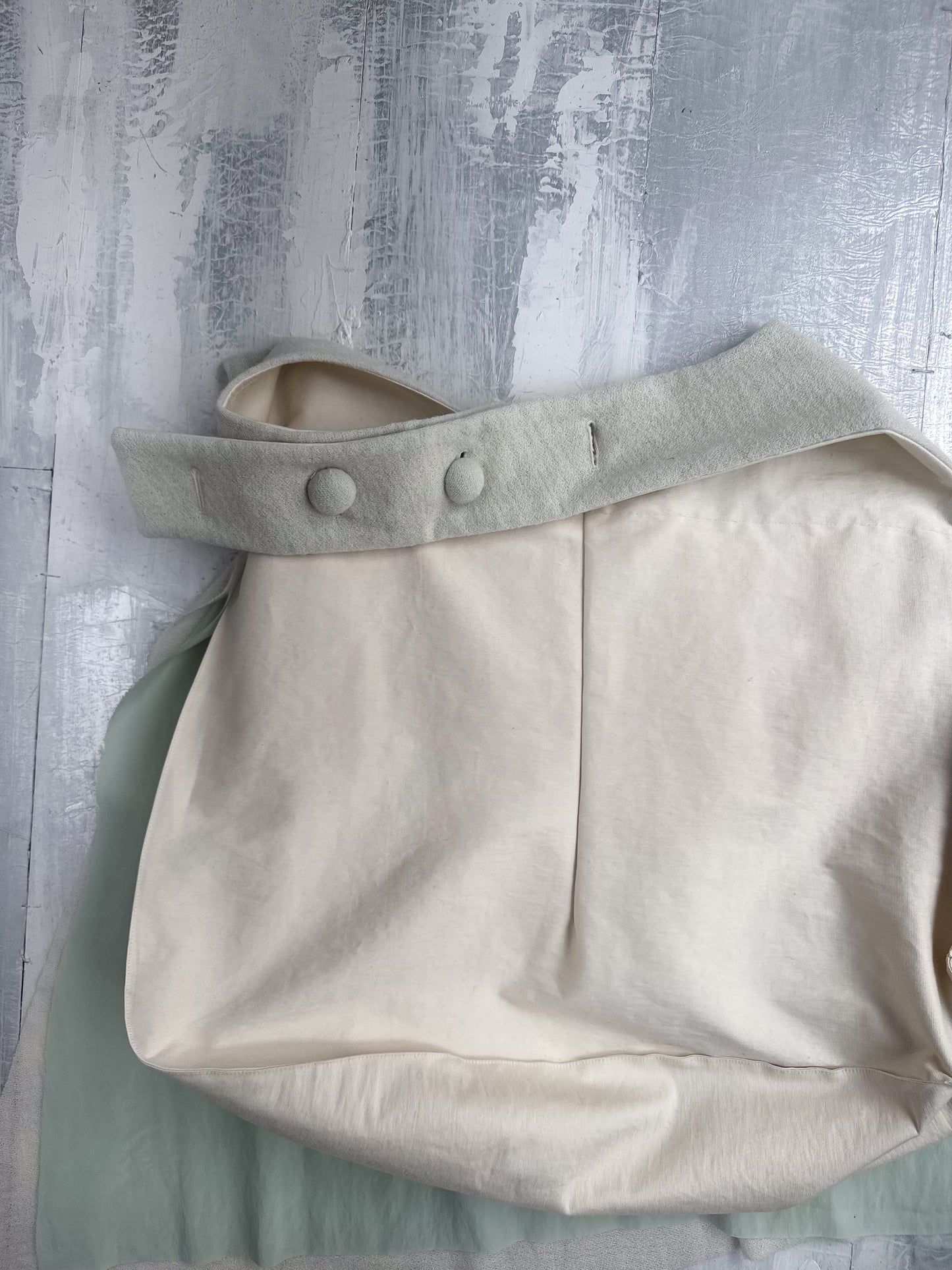 LAYERED FLOW BAG