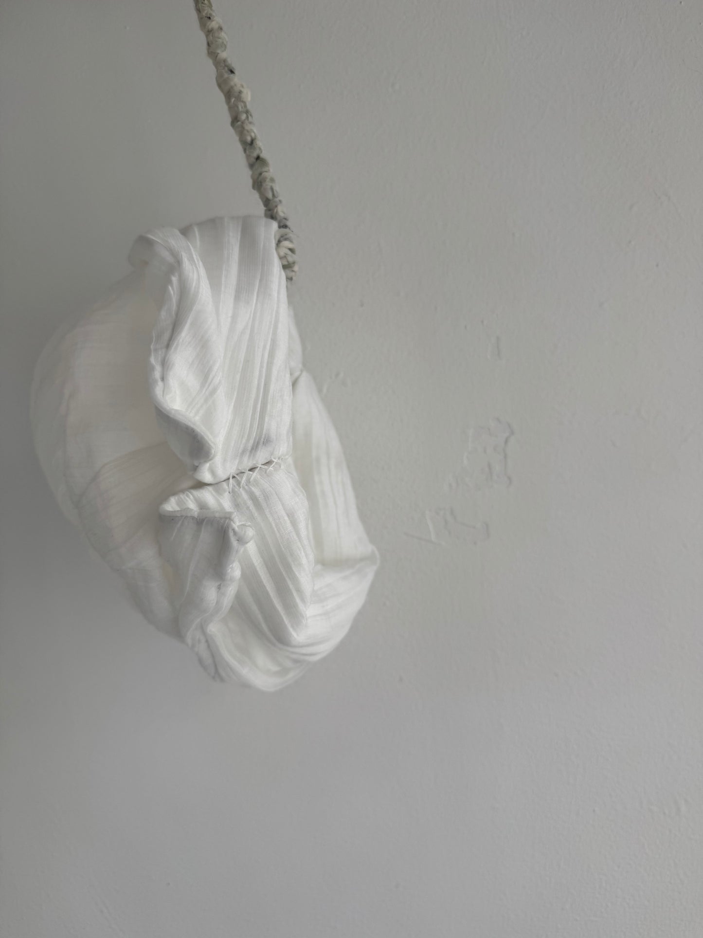 WIRE FORM HAT II