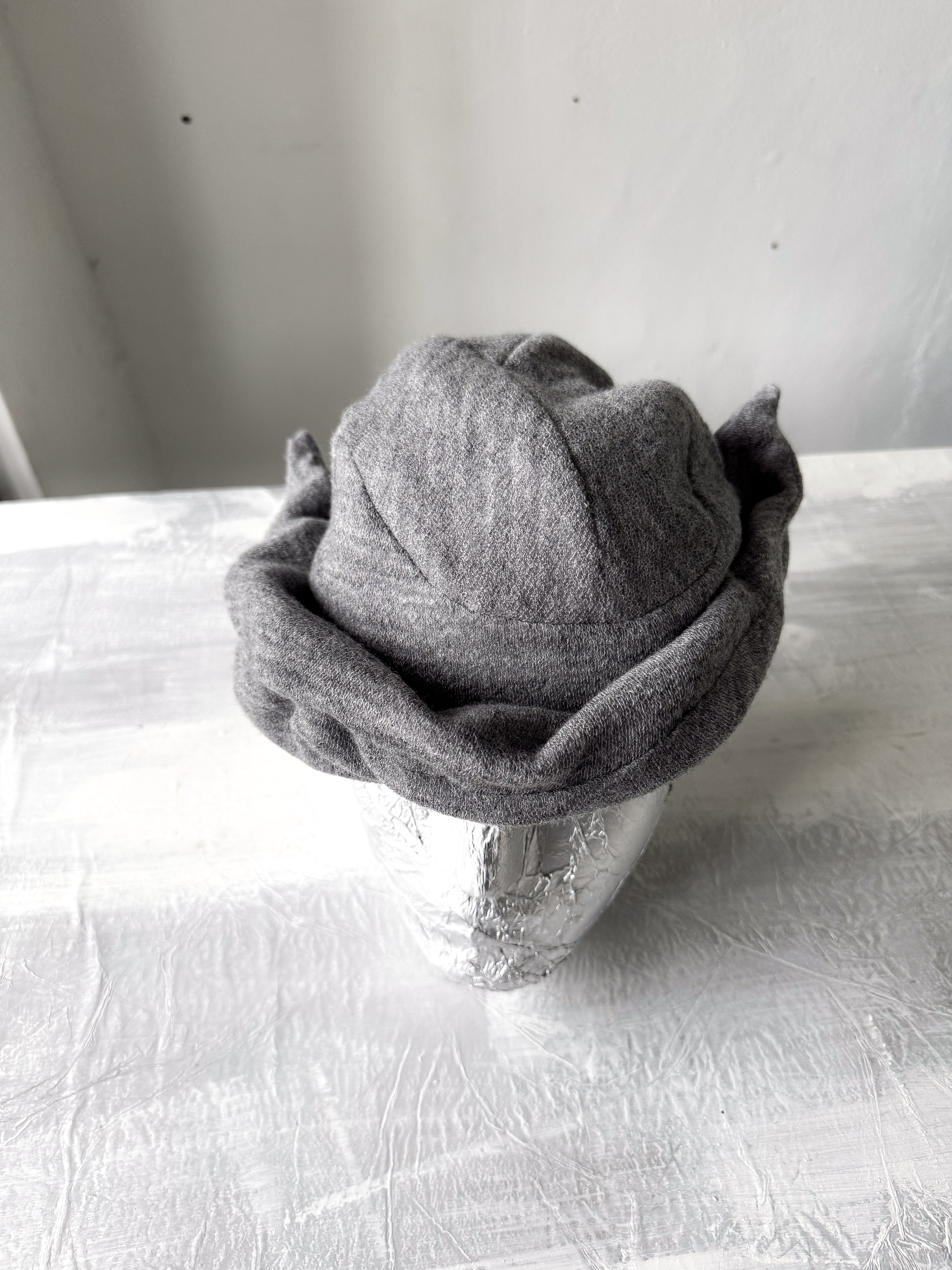 WIRE FORM HAT