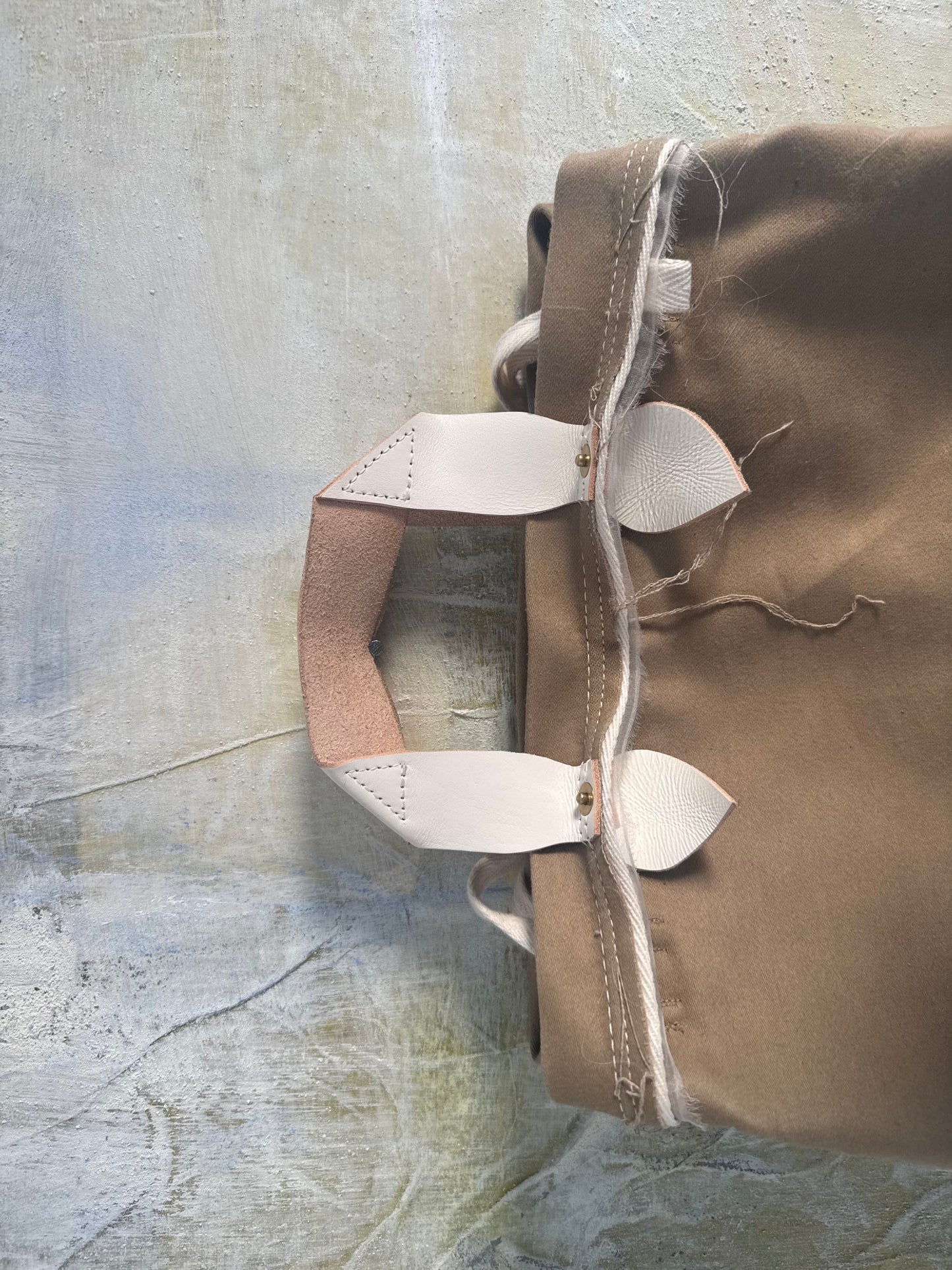 LEAF ARC TOTE BAG