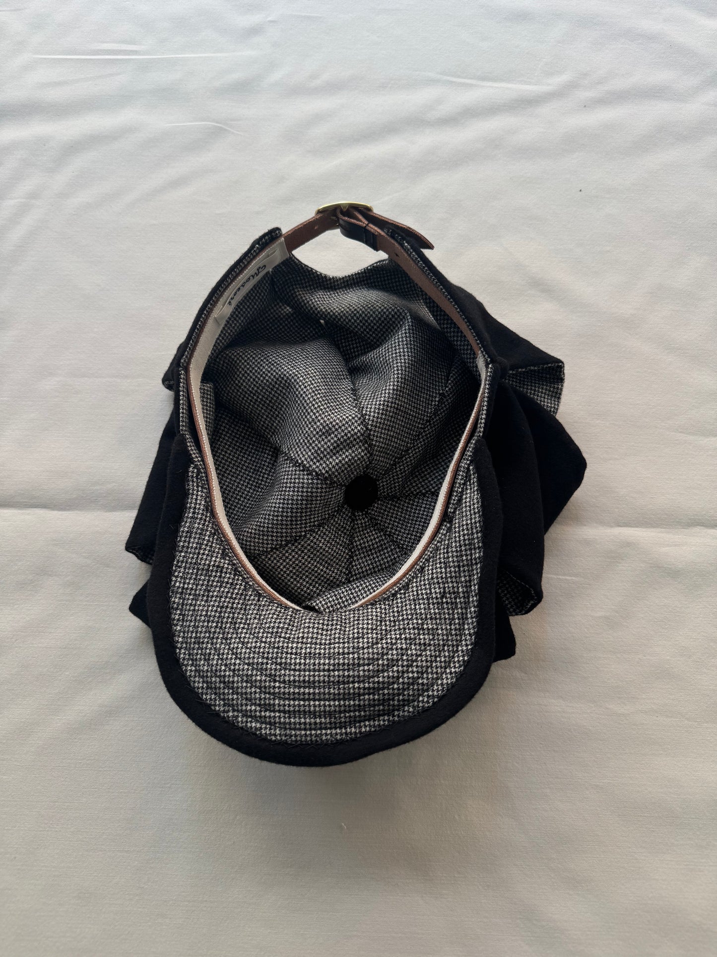 SLASHED REVERSIBLE NEWSBOY